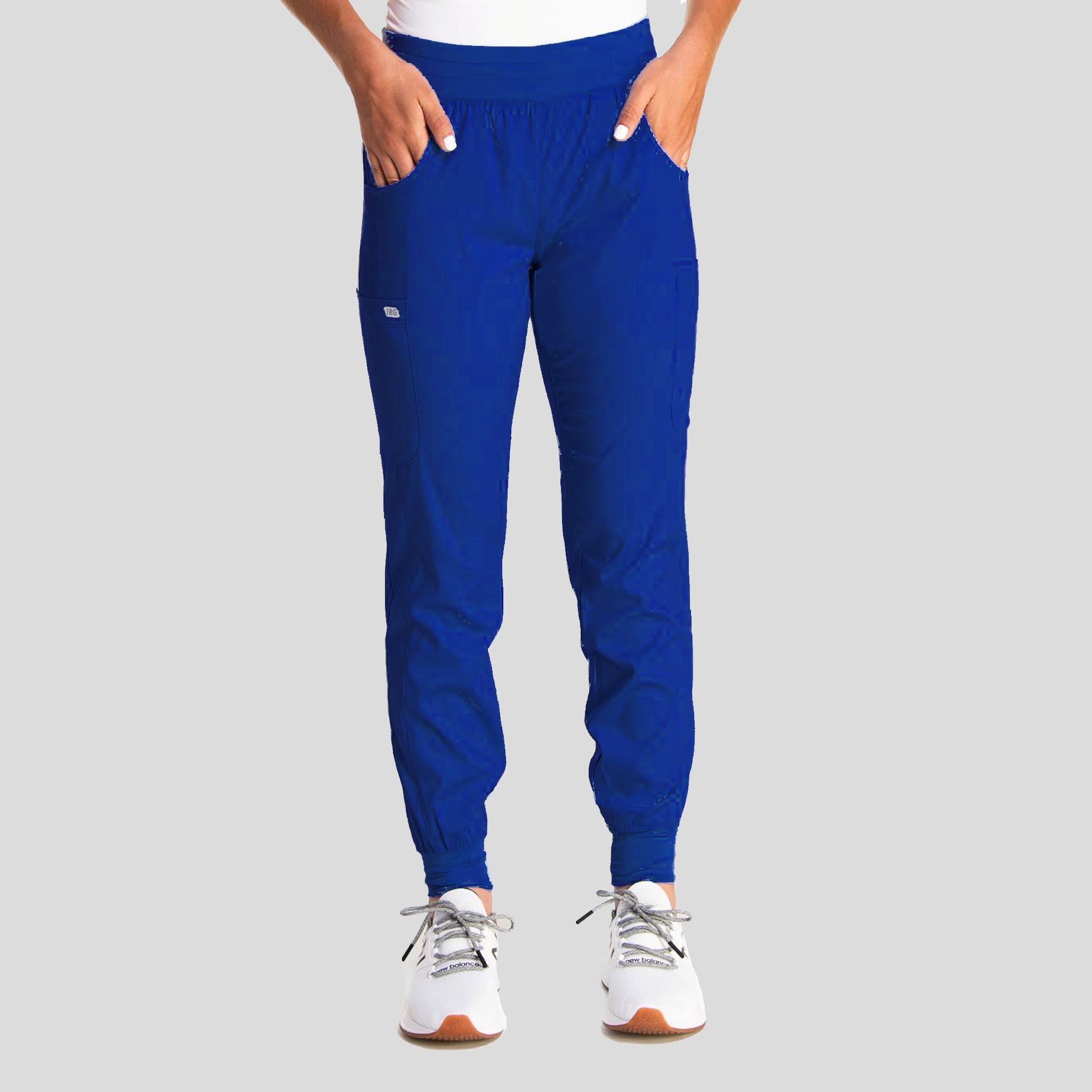 Edge_6803_Royal_Front